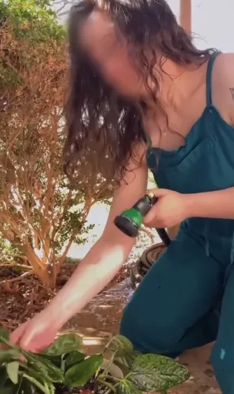 Adriana, 34 años