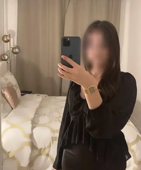 Ángela, 21 años